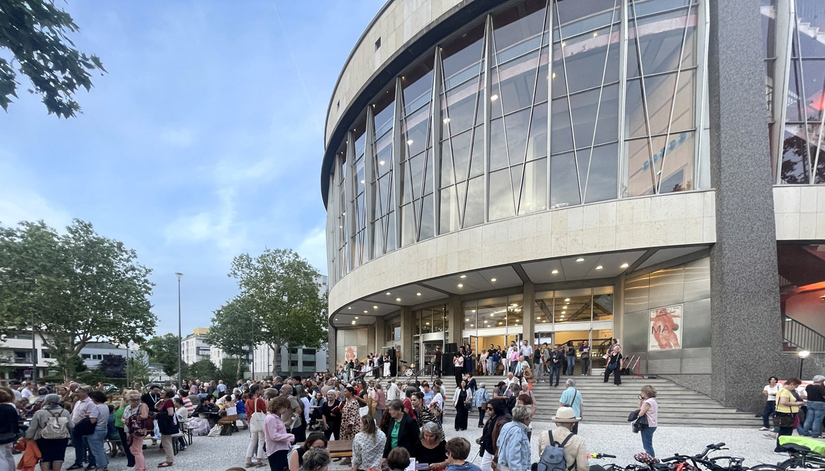 Alors on danse ! Inauguration de l’esplanade Pina Bausch à Lyon 8ème